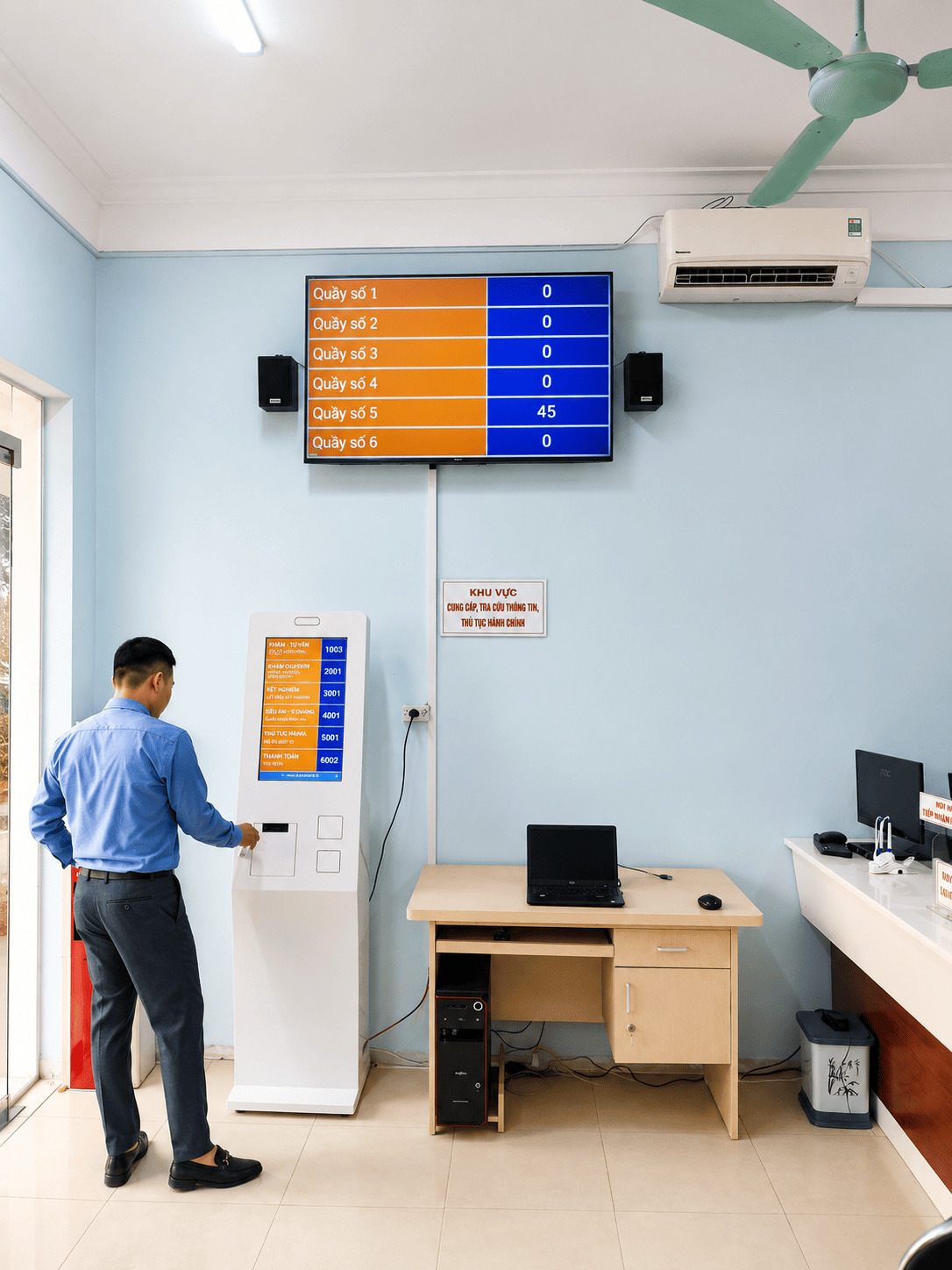 KIOSK LAY SO VHB24 L 4
