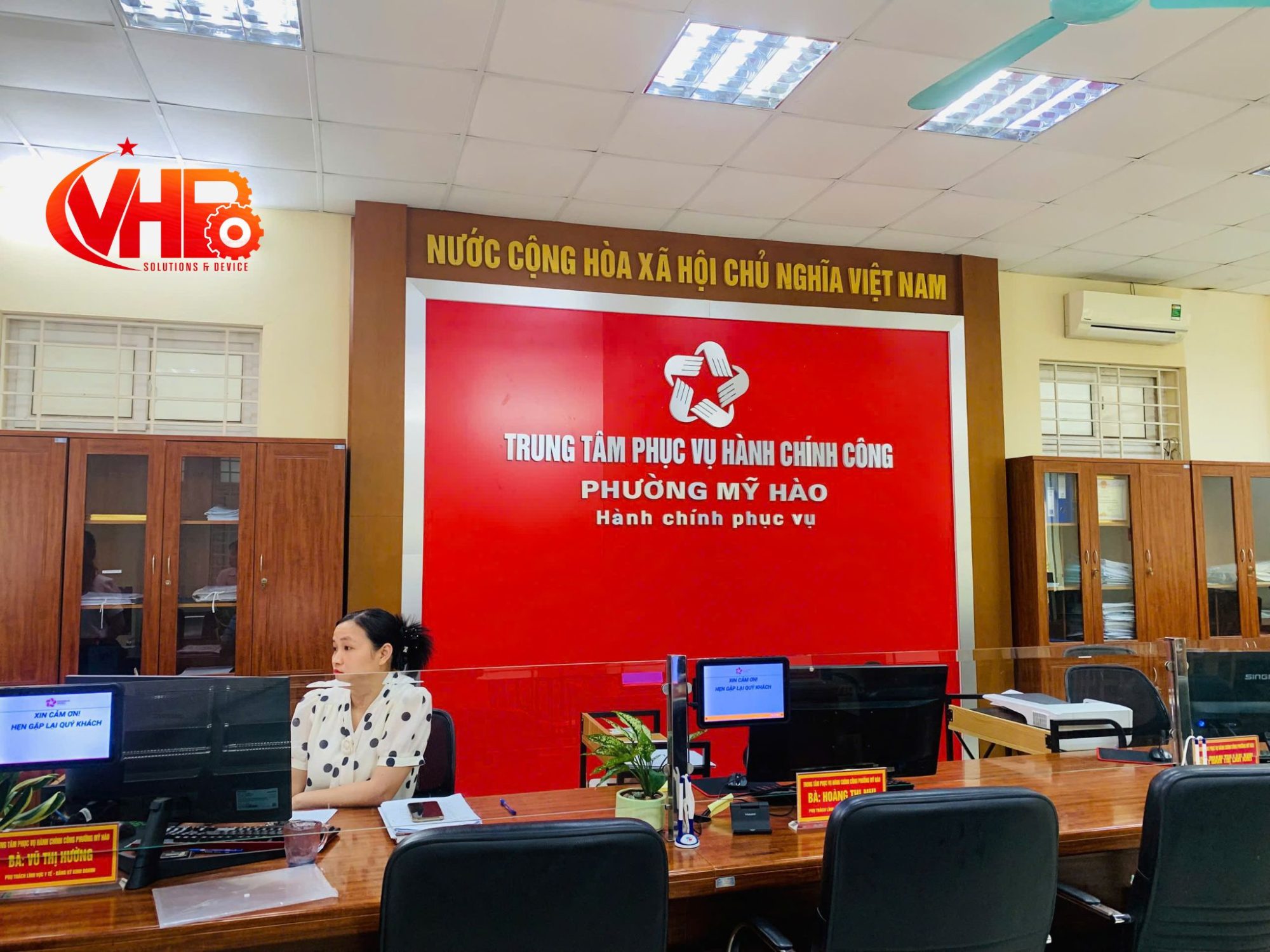 Thiet ke chua co ten 9