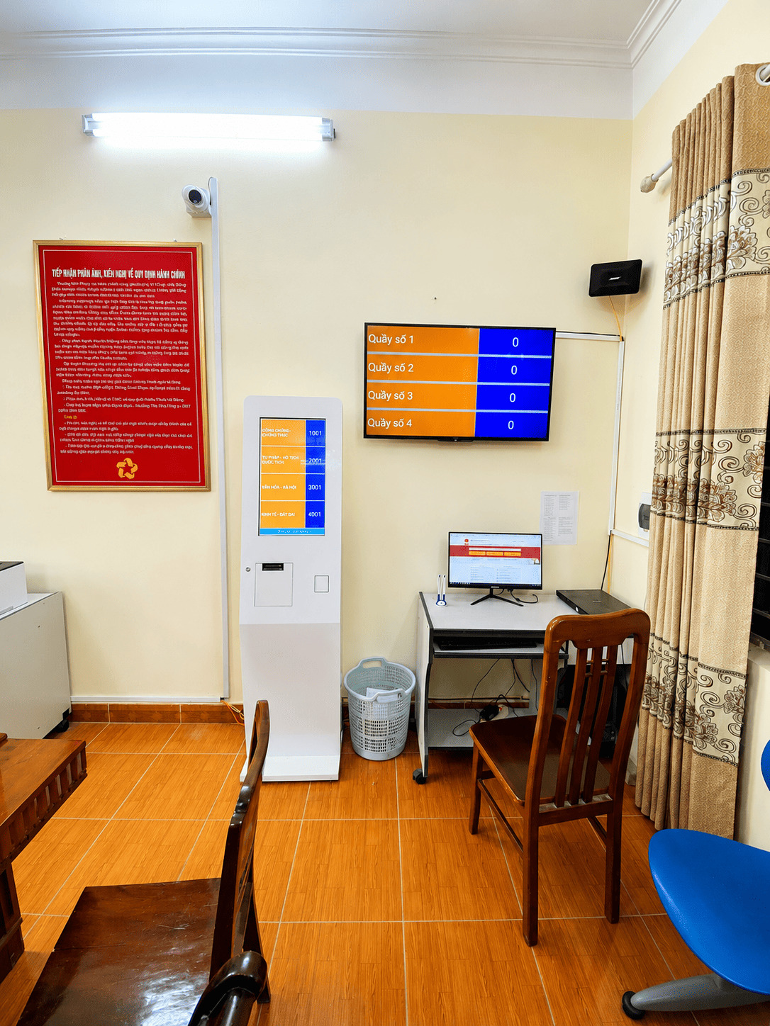 Trien Khai He Thong Xep Hang Tu Dong Tai Trung Tam Phuc Vu Hanh Chinh Cong Vi Khe – Ninh Binh 3